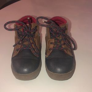 Adorable Osh kosh boots